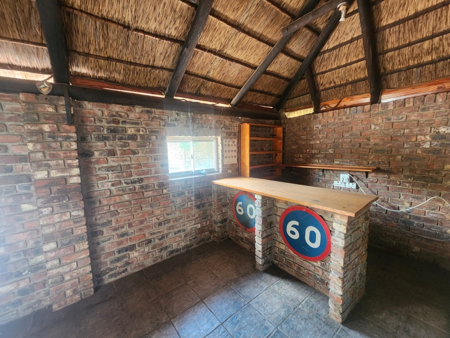 To Let 3 Bedroom Property for Rent in Riebeeckstad Free State